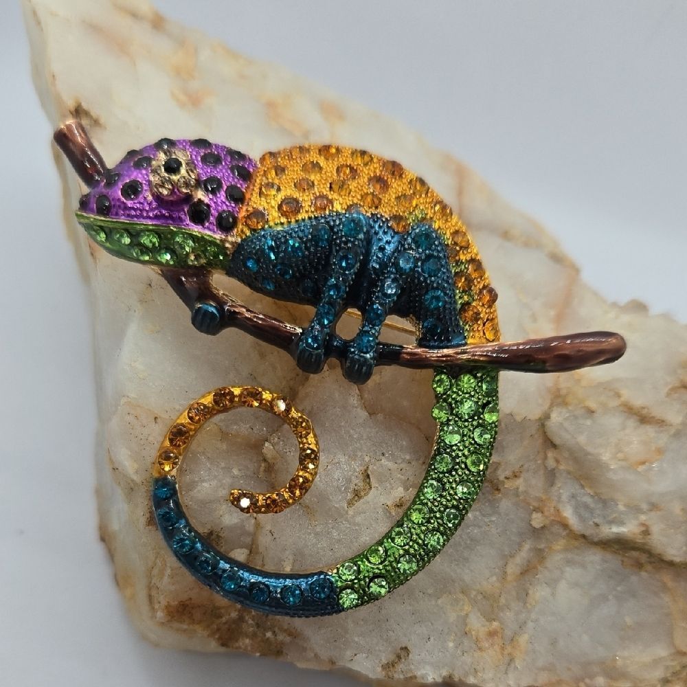 Colorful Chameleon Rhinestone Brooch Large Crystal Lizard Pin Statement Jewelry